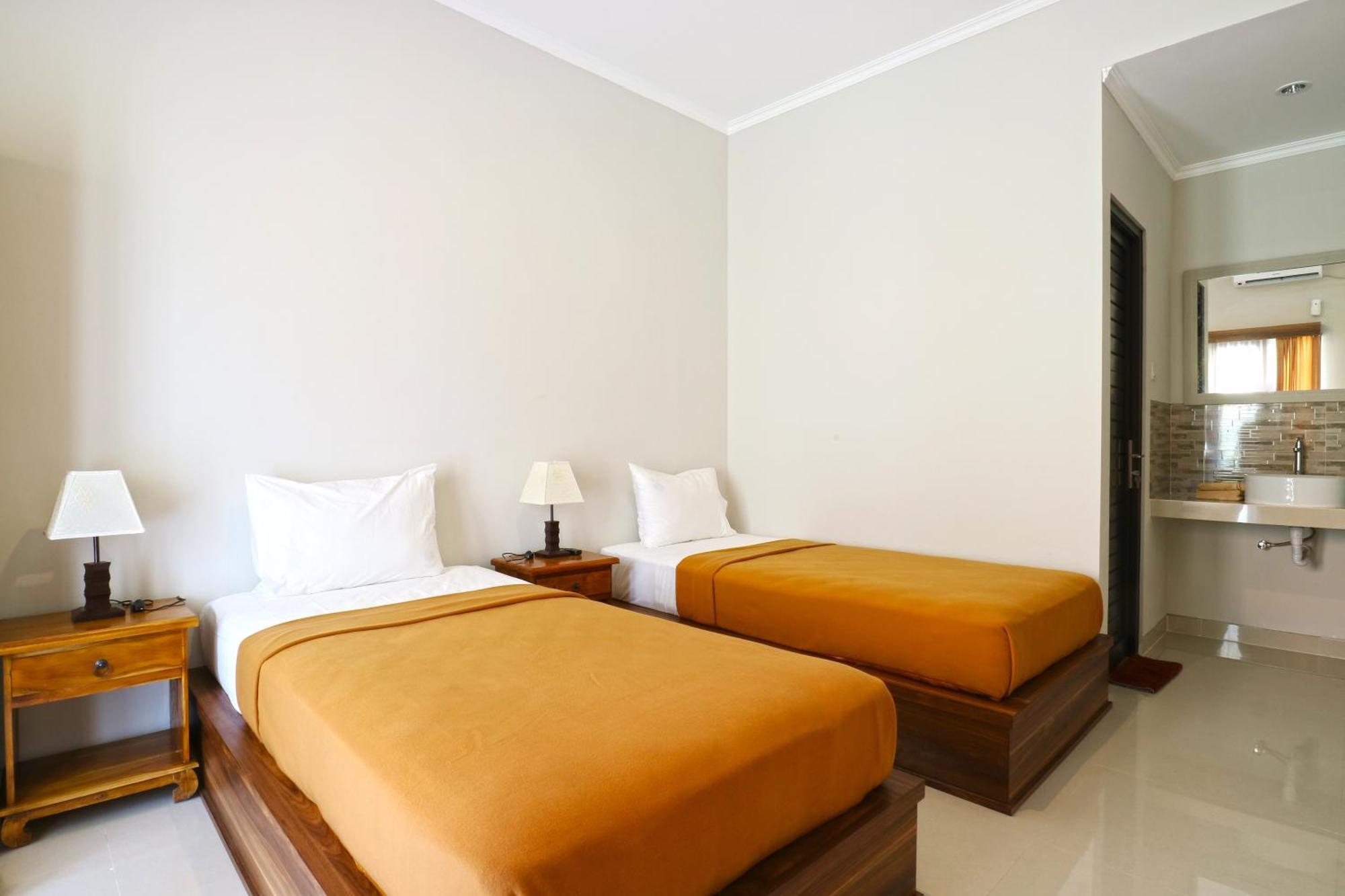 Taste Of Bali Hostel Kuta Lombok Exterior foto