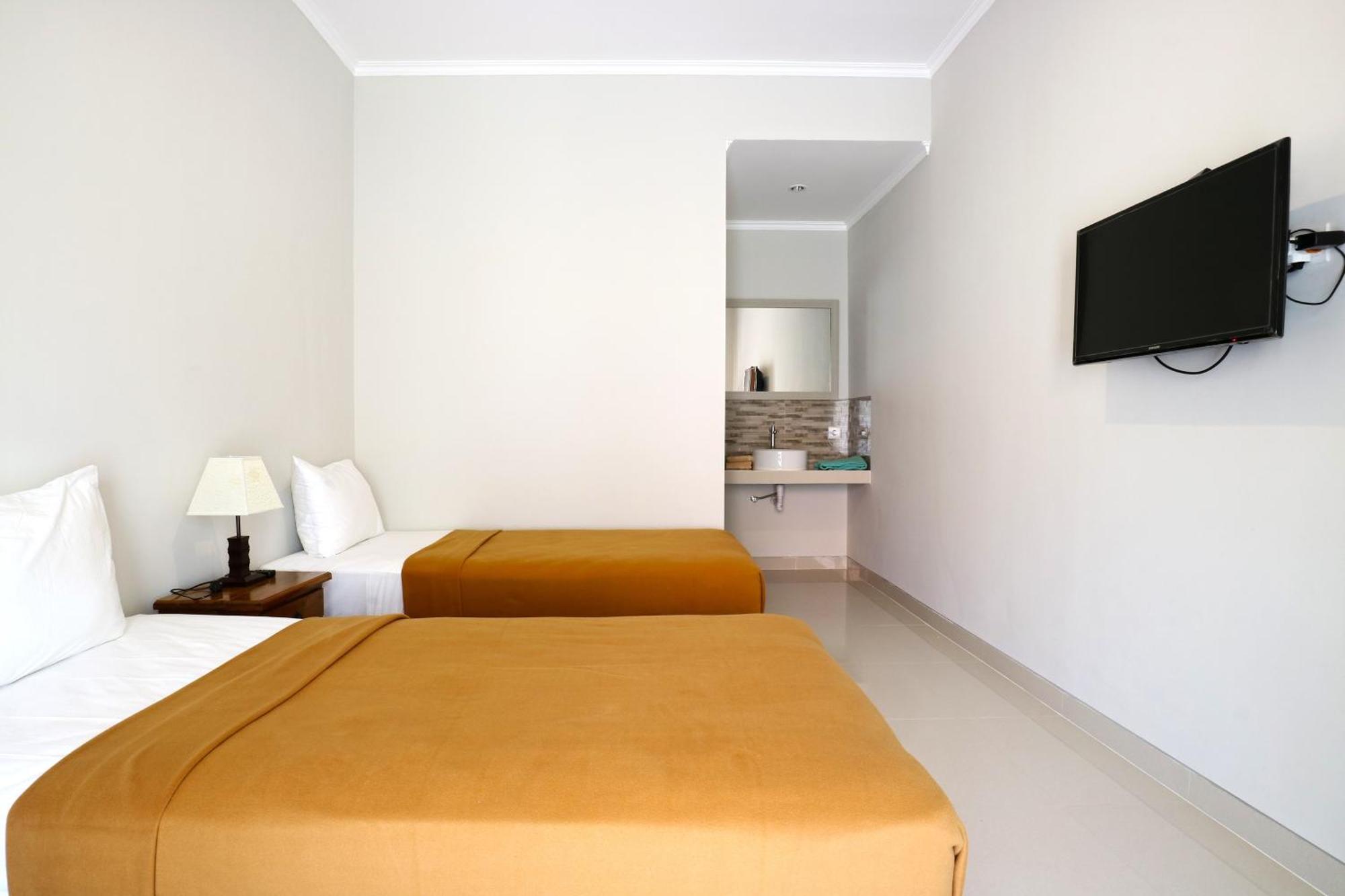 Taste Of Bali Hostel Kuta Lombok Exterior foto